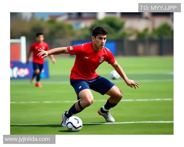 足球的强度探讨：技术与体能的完美结合与对抗的艺术