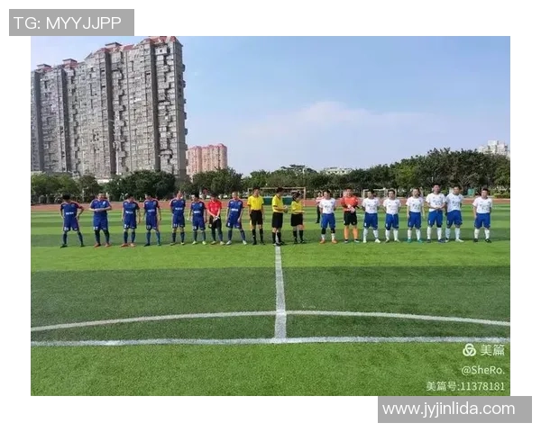 龙海足球培训助力青少年成长提升足球技能与团队合作精神